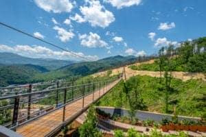 gatlinburg skybridge in the skypark