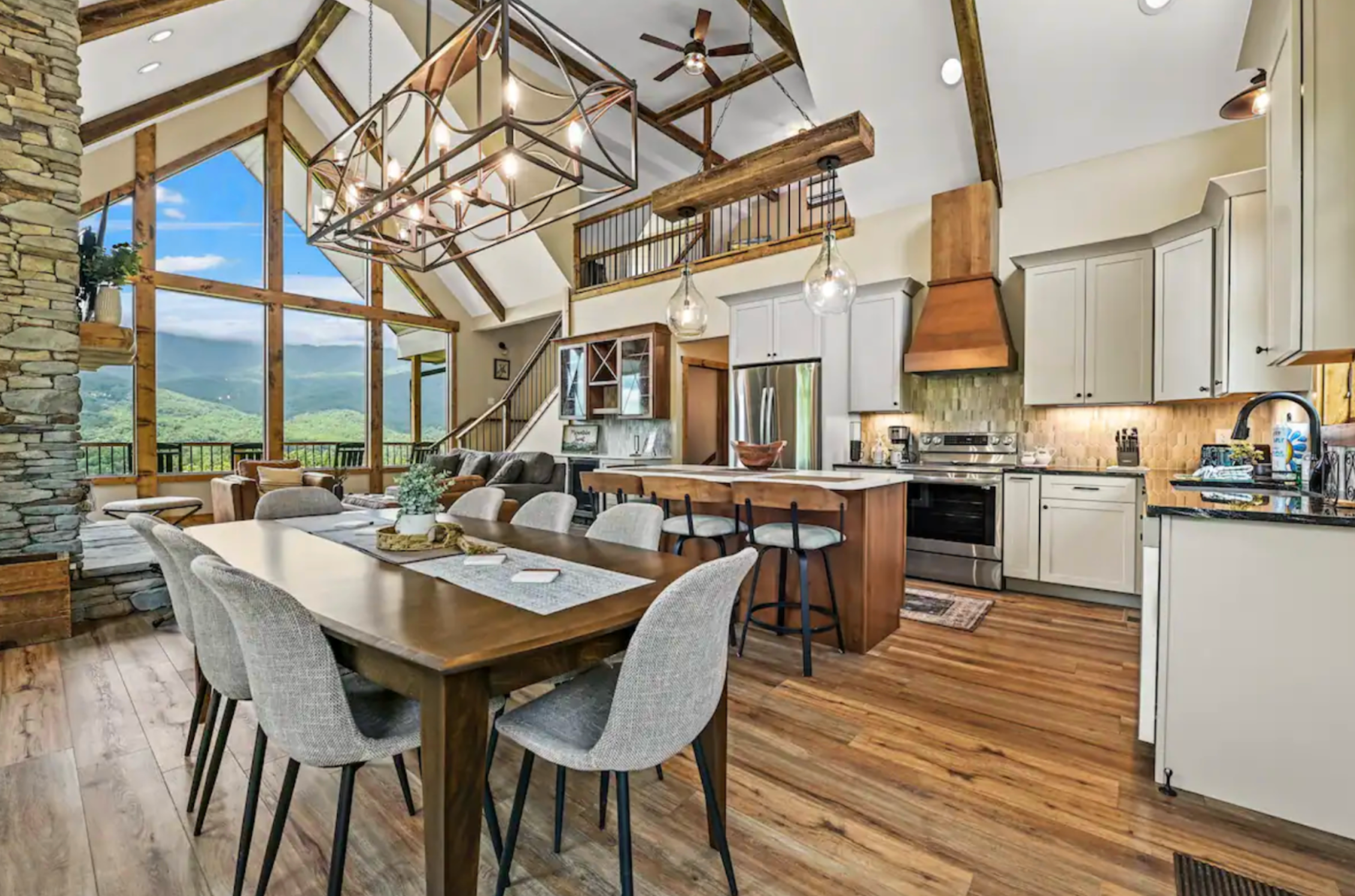 beautiful natural light makes the decor shine in this cabin